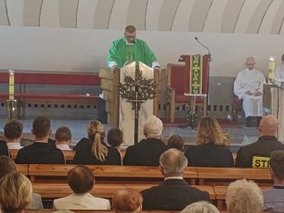 Powitanie nowego administratora parafii